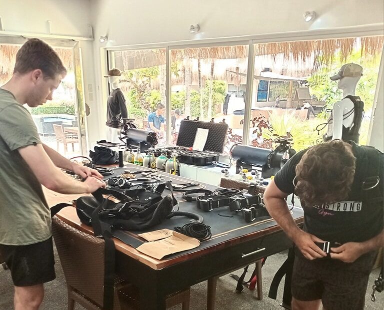 Intro to tech diving course by TDI